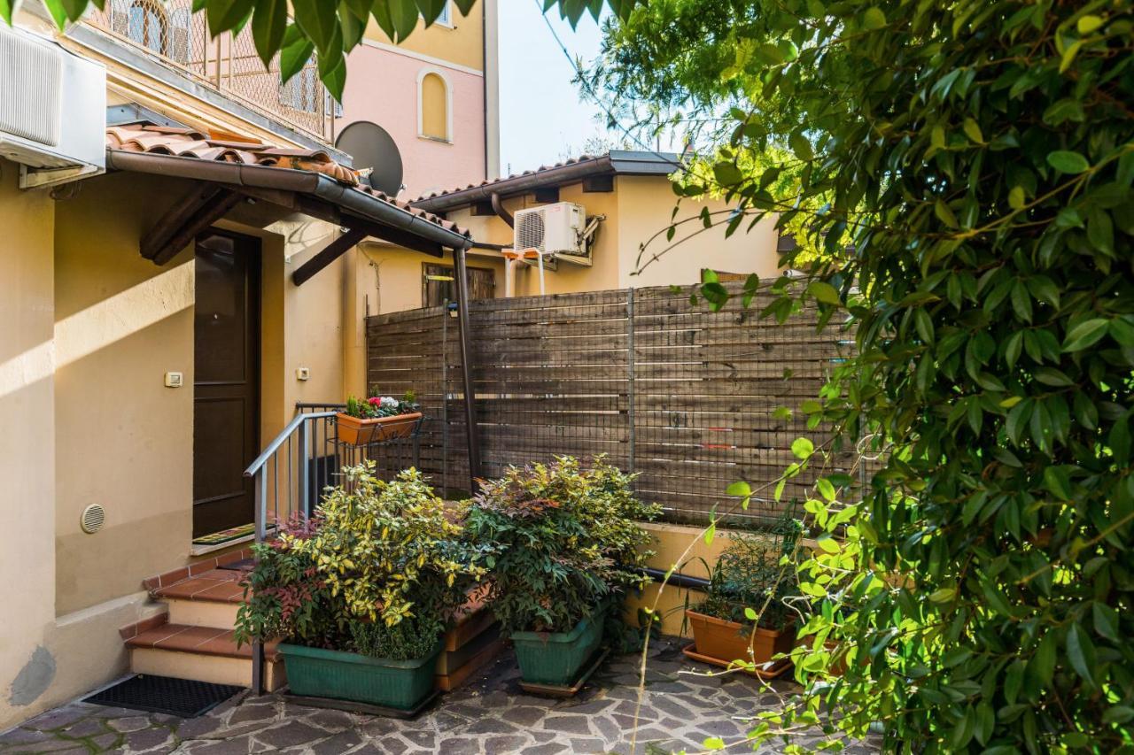 Massarenti 31 Modern Duplex By Wonderful Italy Apartment Bologna Bagian luar foto